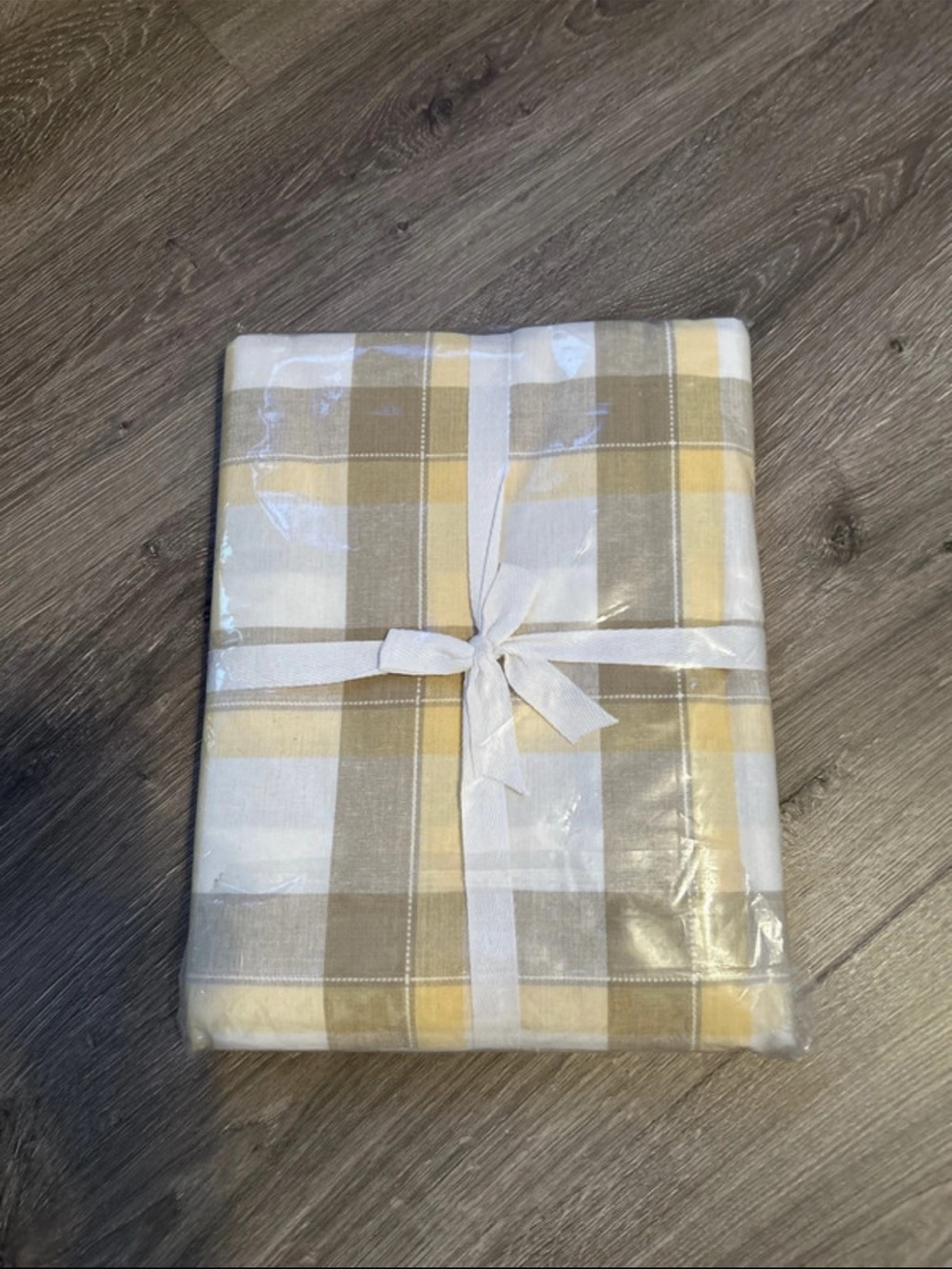 100% cotton tablecloth
